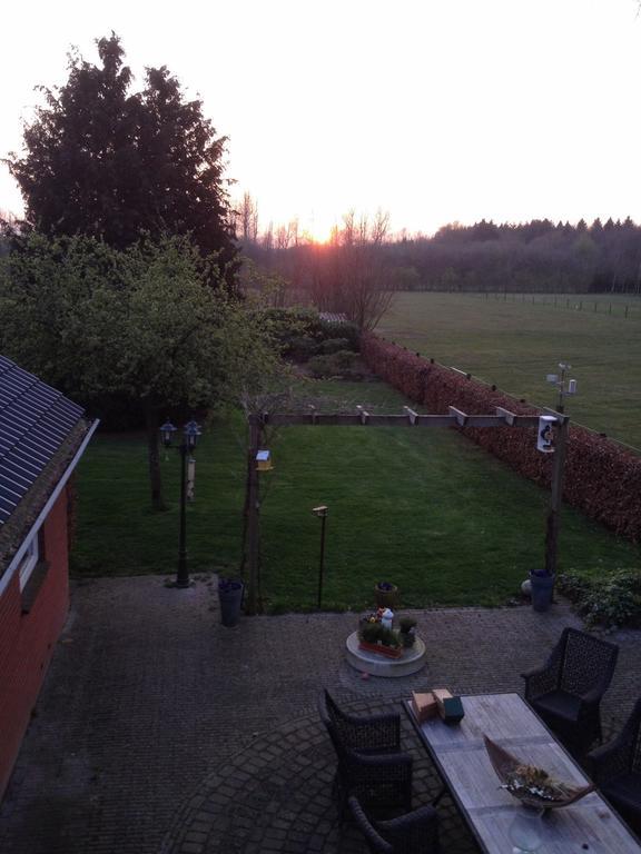 B&B De Kornelishoeve Odoorn ภายนอก รูปภาพ